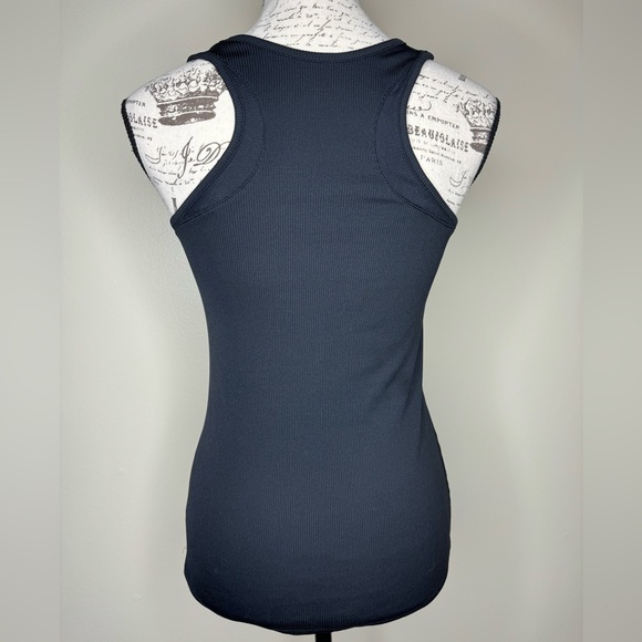 Under Armour HeatGear Ribbed Racerback Tank Top - Picture 4 of 7